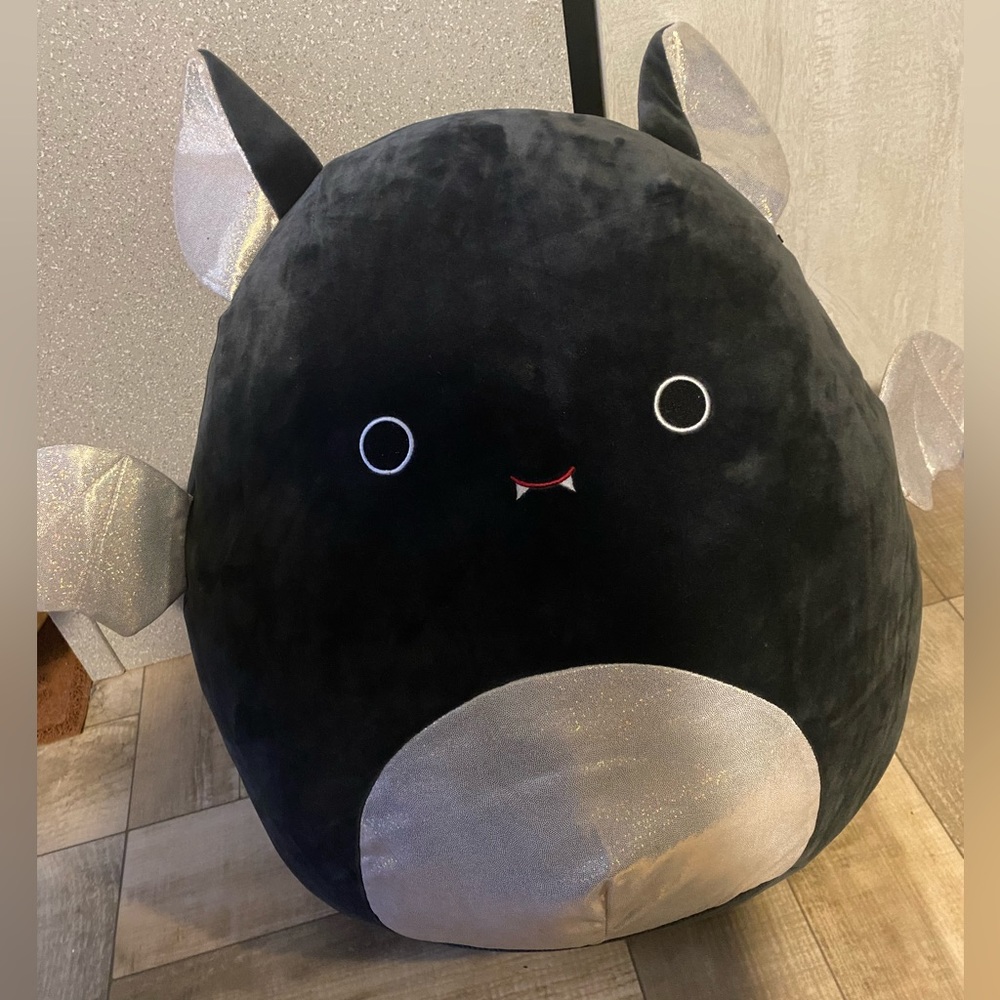 Emily the Bat Squishmallow
